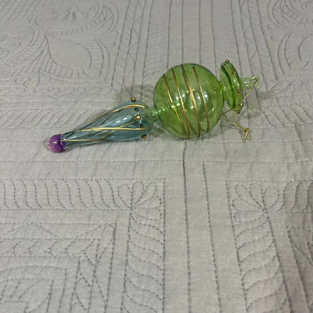 Christmas Art Glass Handblown Ornament Pastel Finial 6.25 x 2.25 x 2.25